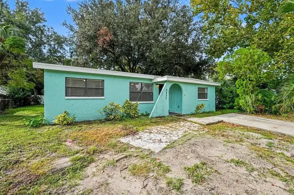 2433 S RAMONA CIR, Tampa, FL 33612