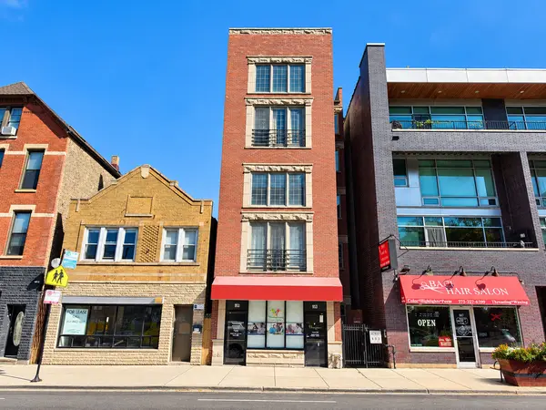 953 N Ashland AVE #1, Chicago, IL 60622