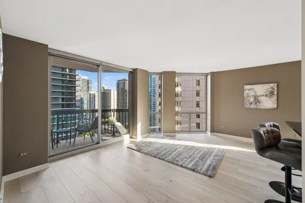 222 N COLUMBUS DR #2209, Chicago, IL 60601