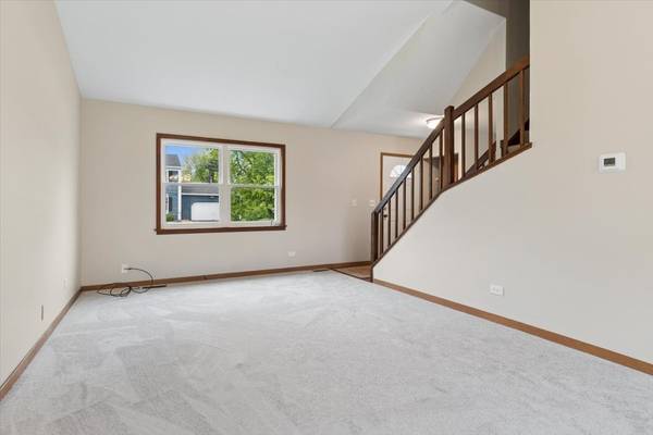 1440 CARLETON AVE, Naperville, IL 60565