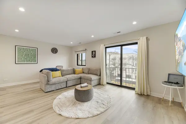 7109 N Western AVE #3S, Chicago, IL 60645