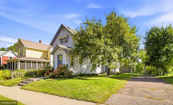 1221 1st ST S, Stillwater, MN 55082