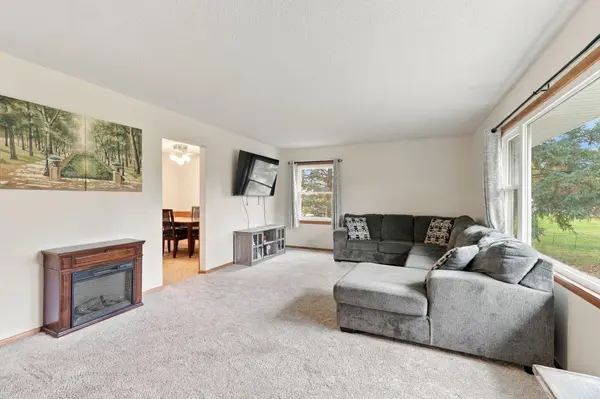3950 7th AVE, Anoka, MN 55303