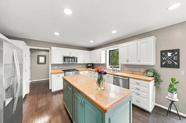 6251 160th LN NW, Ramsey, MN 55303