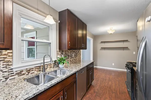 9363 Trenton LN N, Maple Grove, MN 55369