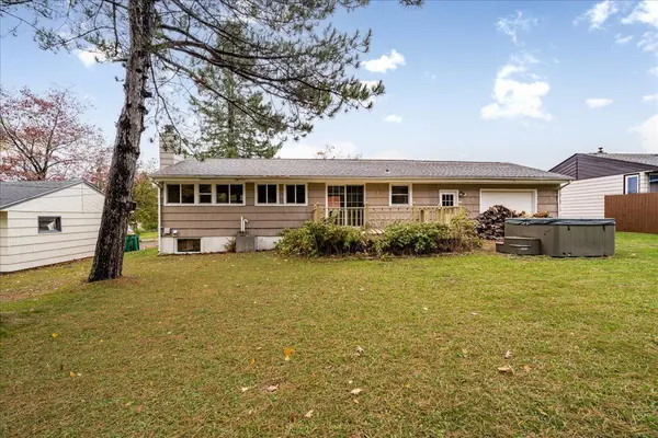 905 N Ebony AVE, Duluth, MN 55811