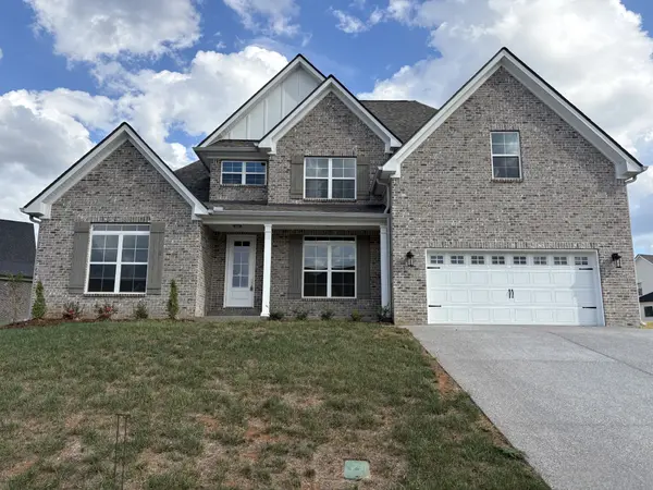 930 Stovers Glen Dr, Murfreesboro, TN 37128