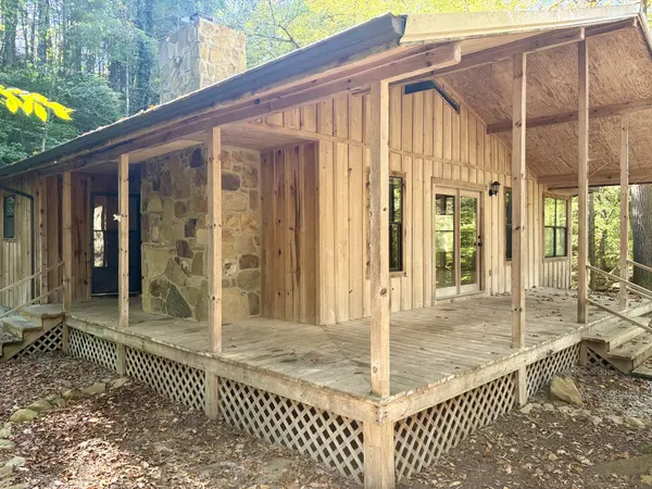 2944 McMahan Sawmill Road, Sevierville, TN 37862
