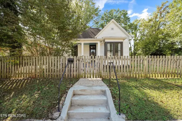 1404 Hannah Ave, Knoxville, TN 37921