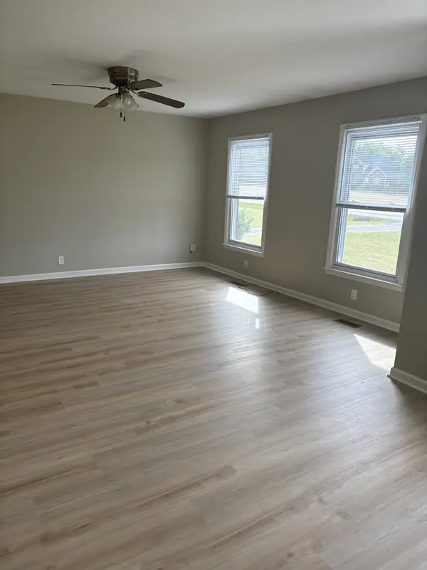 3852 Sulphur Springs Rd, Murfreesboro, TN 37129