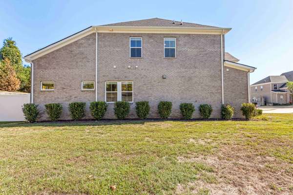 204 Douglas Bend Rd #1706, Gallatin, TN 37066