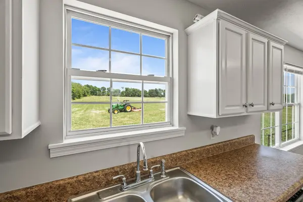 3816 N Pinson Rd, Portland, TN 37148