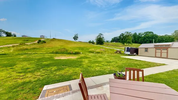 1742 Old Gallatin Rd, Portland, TN 37148