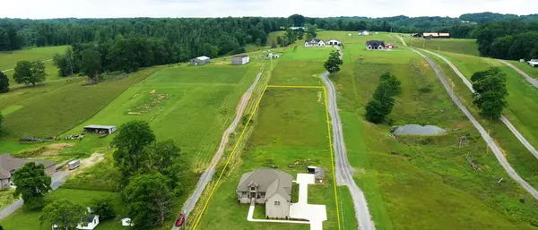 1742 Old Gallatin Rd, Portland, TN 37148