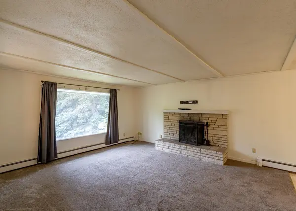 910 SW City View St, Pullman, WA 99163