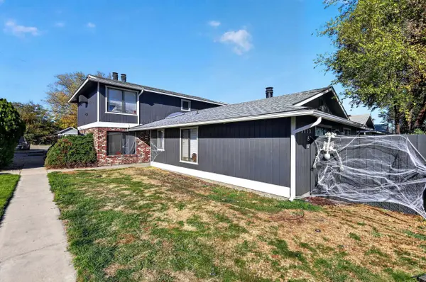 6113-6117 N Addison St, Spokane, WA 99208