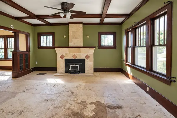 210 N Sycamore, Peabody, KS 66866