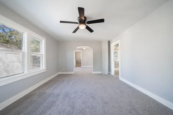 940 N Holyoke, Wichita, KS 67208