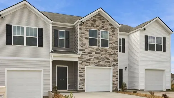 832 Embark CIR, Greer, SC 29651