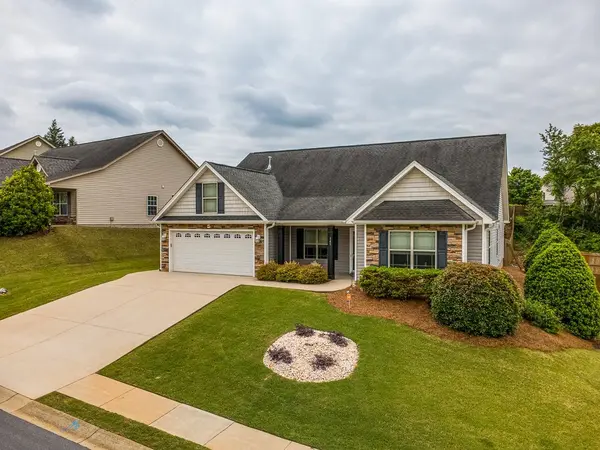 145 Turnstone LN, Spartanburg, SC 29301
