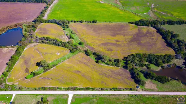 00000 SE Stanley RD #Lot 2, Tecumseh, KS 66542