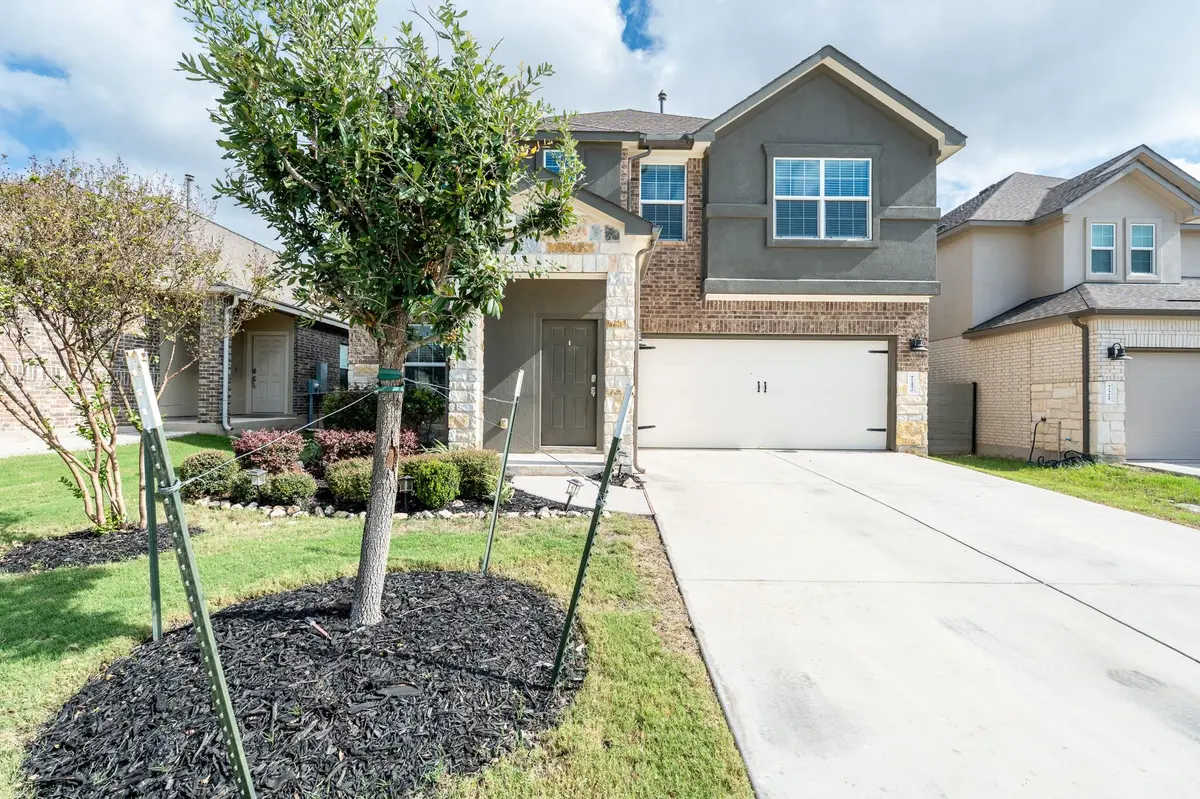 717 Legends LN, Georgetown, TX 78628