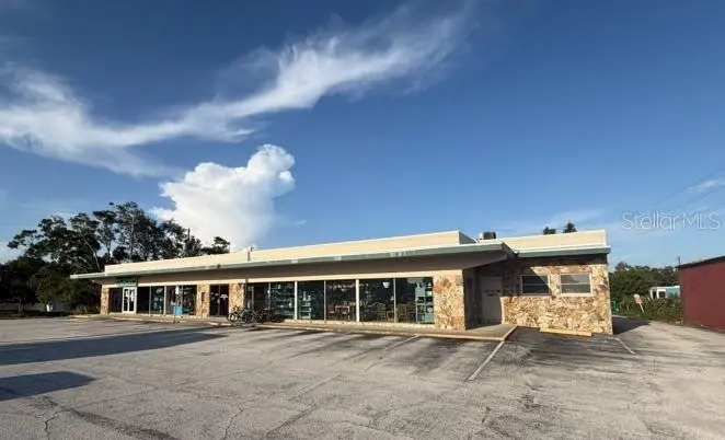6225 SEMINOLE BLVD, Seminole, FL 33772