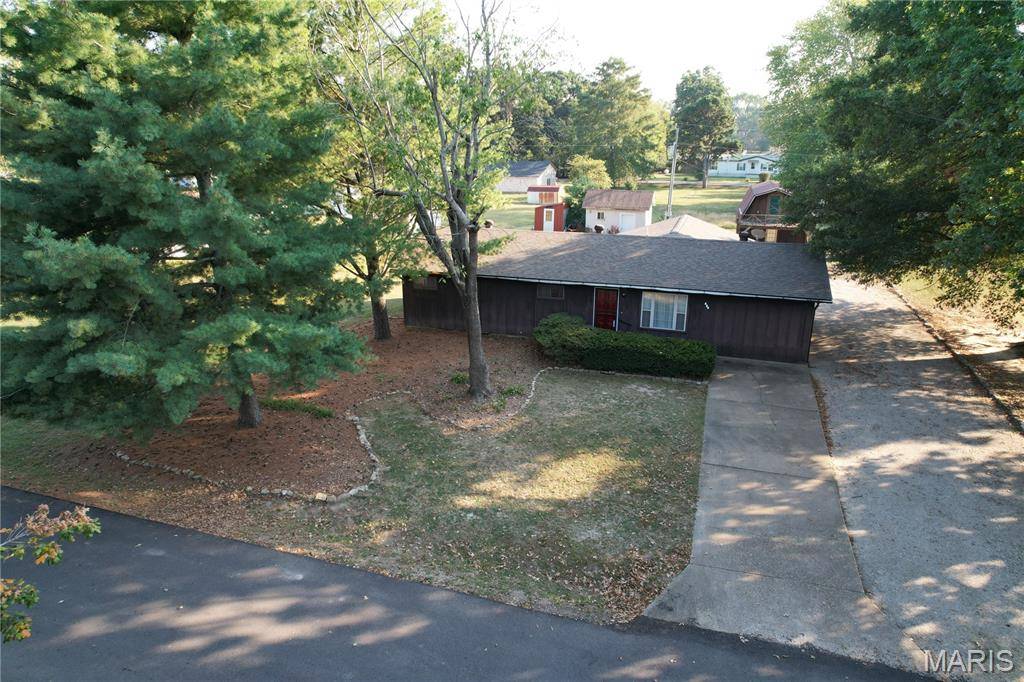 404 6th ST, Fisk, MO 63940