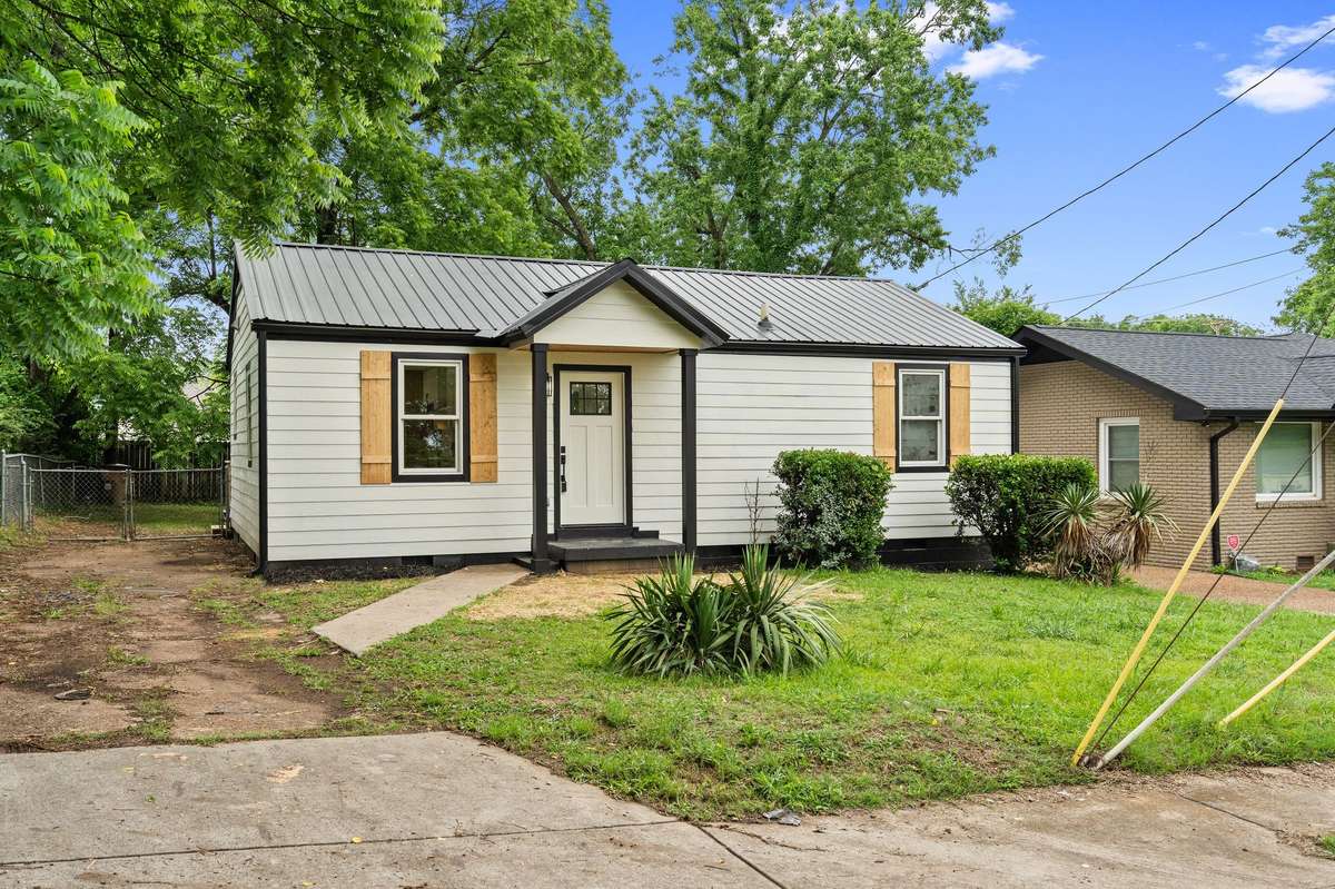 2026 Salem Mason Dr, Nashville, TN 37208