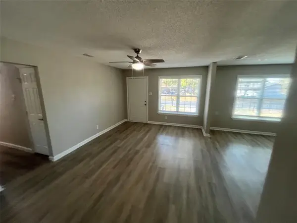 9415 Musgrave Drive, Dallas, TX 75217