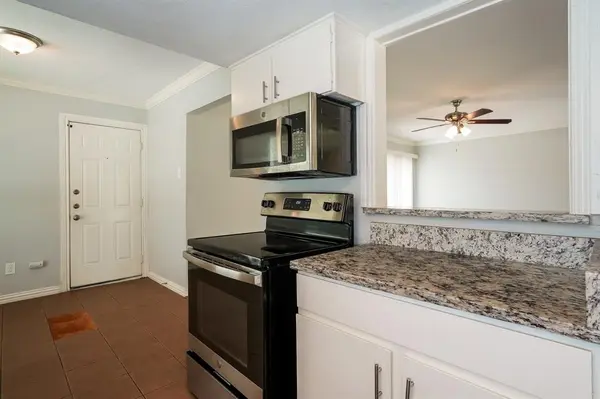 3426 Hacienda Drive, Dallas, TX 75233