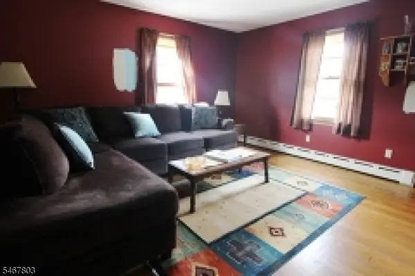 2011 Hamilton Blvd, South Plainfield Boro, NJ 07080