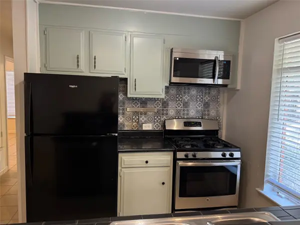 42 Waller ST, Austin, TX 78702