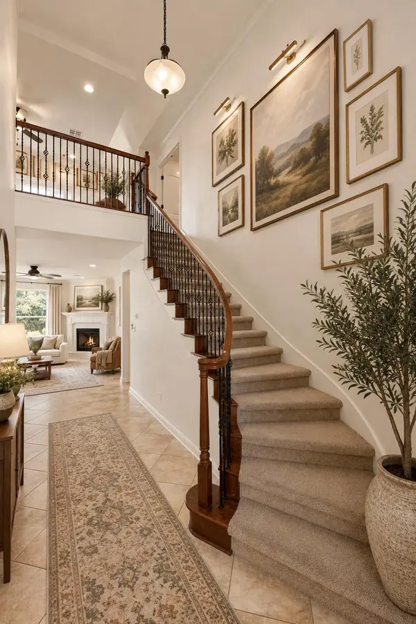 4809 MONT BLANC DR, Austin, TX 78738