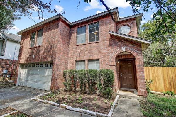141 Masonwood DR, Kyle, TX 78640