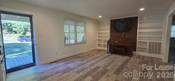 190 JP Hager TRL, Stanley, NC 28164
