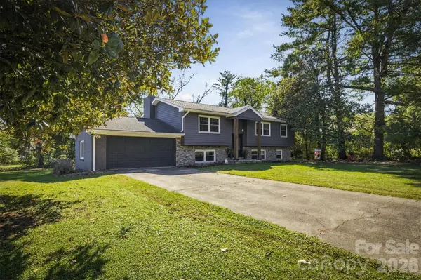 108 Inglewood DR, Morganton, NC 28655
