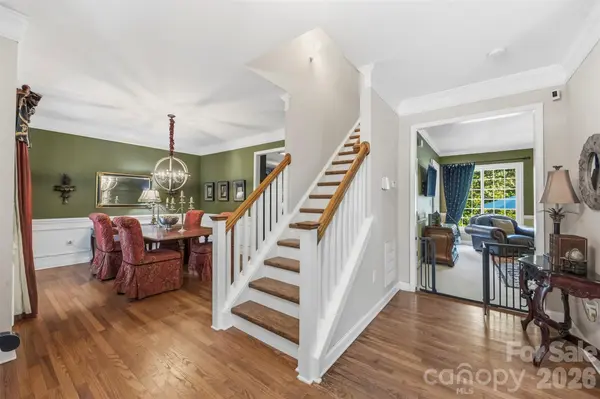 10639 Quarrier DR, Cornelius, NC 28031