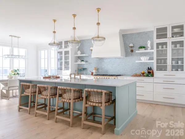 1842 E Main ST, Sunset Beach, NC 28468