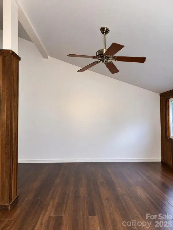121 Carolina DR #121/123, Tryon, NC 28782