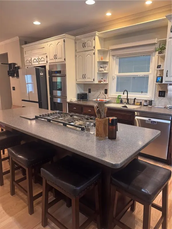 11505 Easley DR, Lee's Summit, MO 64086