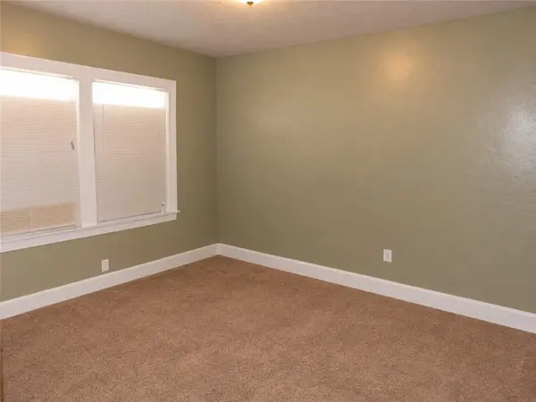 340 Elmwood AVE, Kansas City, MO 64124