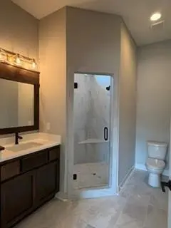 3347 SW Arborun DR, Lee's Summit, MO 64082