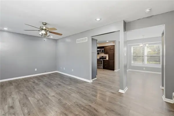 1419 N AZTEC AVE, Independence, MO 64056