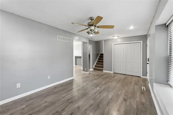 1419 N AZTEC AVE, Independence, MO 64056
