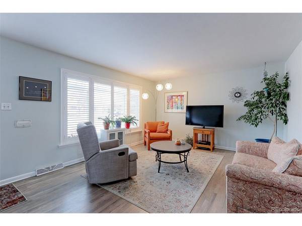 3333 W Wagon Trail, Englewood, CO 80110