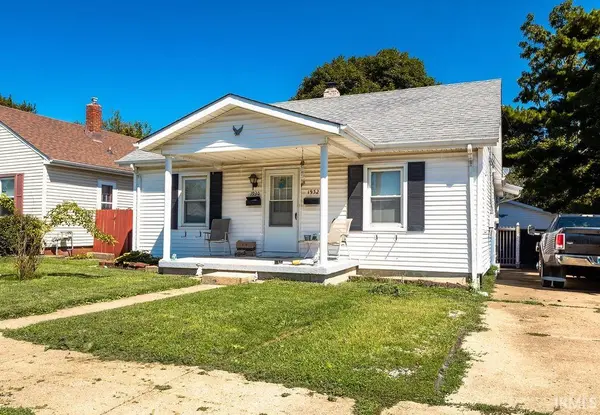 1930-1932 Fairmont AVE, New Castle, IN 47362