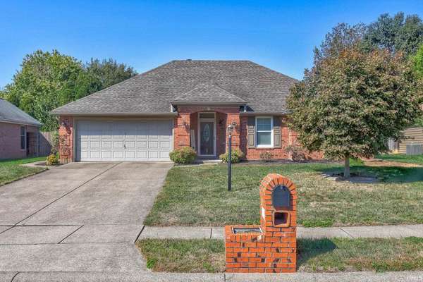 1837 Colonnade CT, Evansville, IN 47715-7093