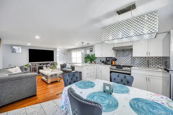 229 W Montauk HWY #87A, Hampton Bays, NY 11946