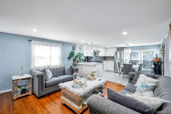 229 W Montauk HWY #87A, Hampton Bays, NY 11946